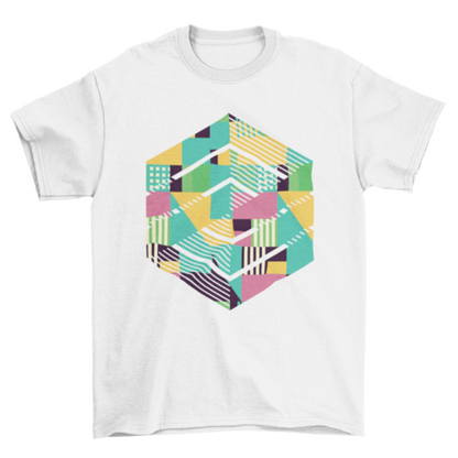 Camiseta abstracta con cubos geométricos de colores